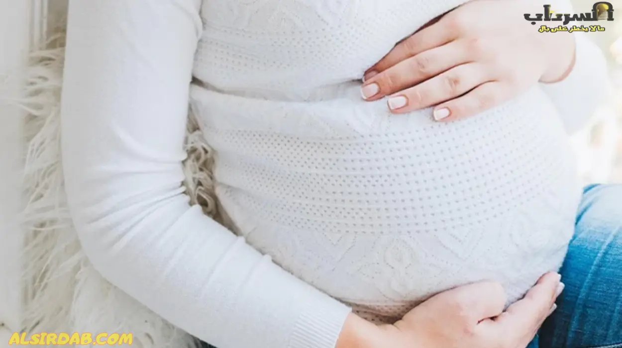 شكل البطن من أعراض الحمل في الشهر الرابع ببنت