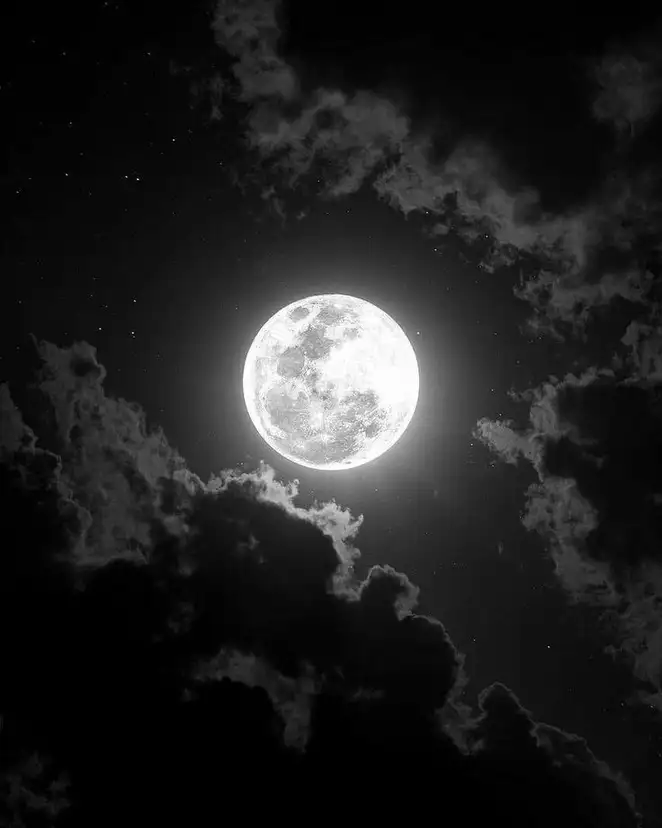 صور قمر جميلة